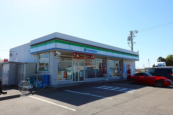 エスティー１　Ａ号室 コンビニ