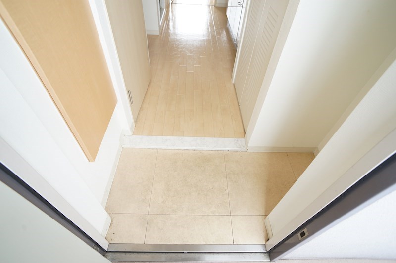 ヴェラルーナ 玄関