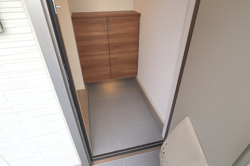 グレイス新町 玄関