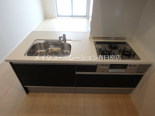 写真は同型タイプ パティオ・ヴェルデ キッチン