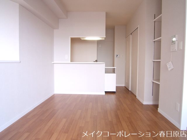 写真は同型タイプ サヴォイセントオブガーデン リビング