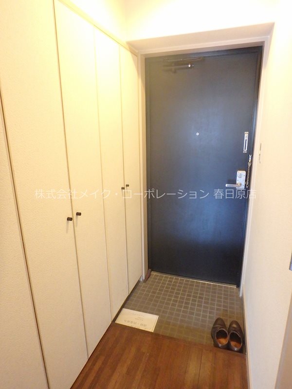 ヴァリエ南福岡 玄関