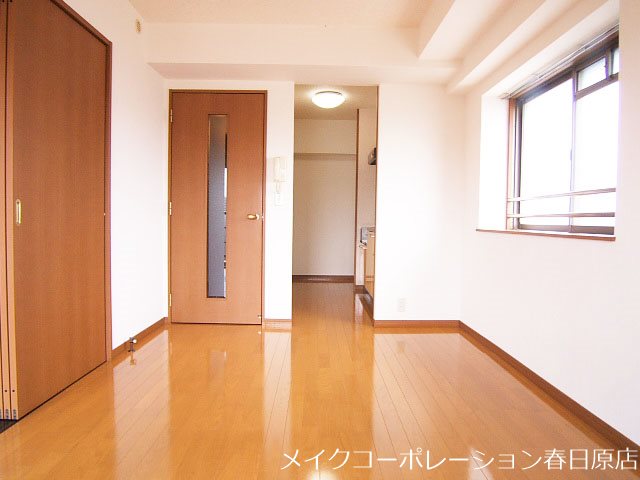 パークサイド暁 リビング