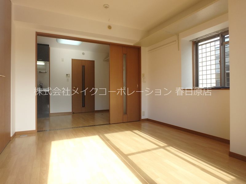 エレガンス井尻 ベッドルーム