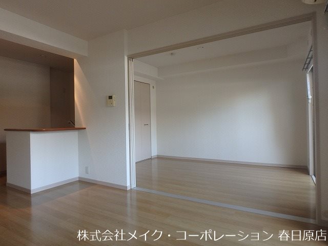 写真は同型タイプ パークサイドソレイユ ベッドルーム