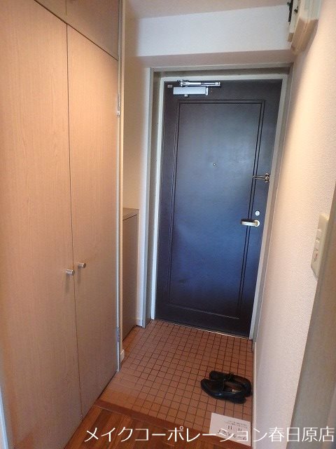 フローラル若林 玄関