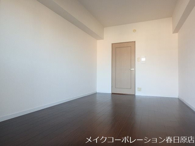 フローラル若林 リビング
