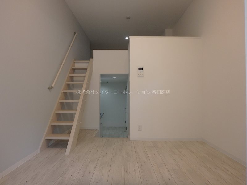 写真は同型タイプ FAMILYSTAGE桜ヶ丘 リビング