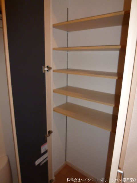 サクレ・クール桜ヶ丘 玄関