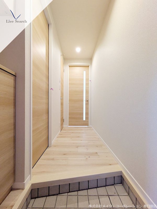 シャーメゾン原町 玄関