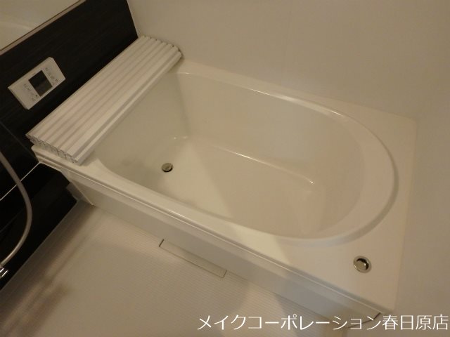 シャーメゾン春日公園 風呂画像