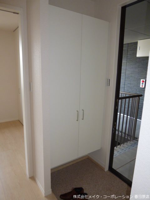 ラフェリア和 玄関