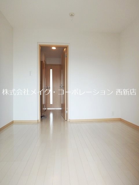 ベッドルーム チュリス その他11
