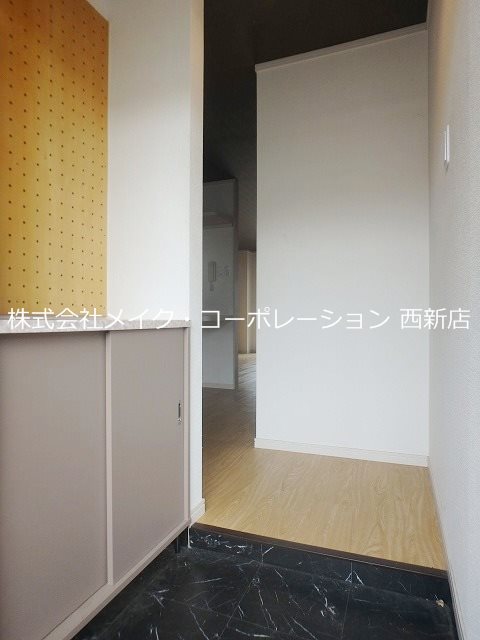 プリミエール長尾 玄関
