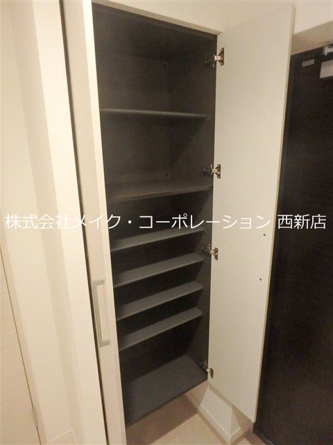 玄関 グランフォーレ西新ヒルズ その他7