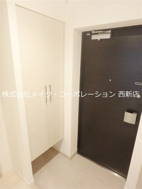 玄関 グランフォーレ西新ヒルズ その他8