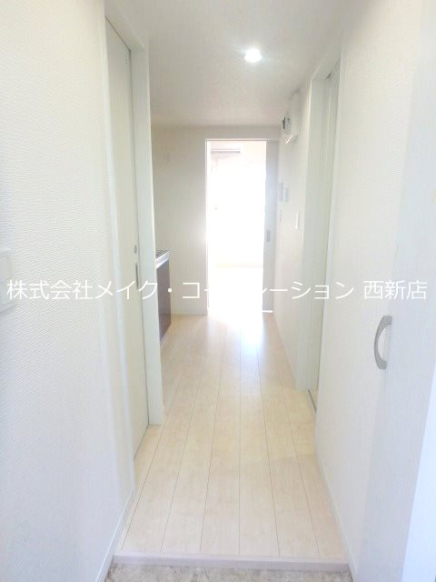 グランパーク城南EAST 玄関