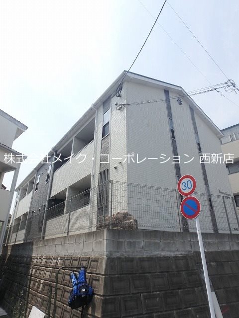 ブラシス薫 外観