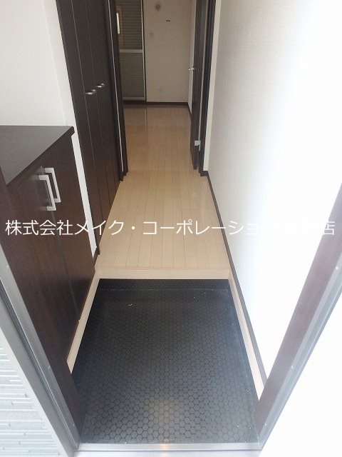 ブラシス薫 玄関