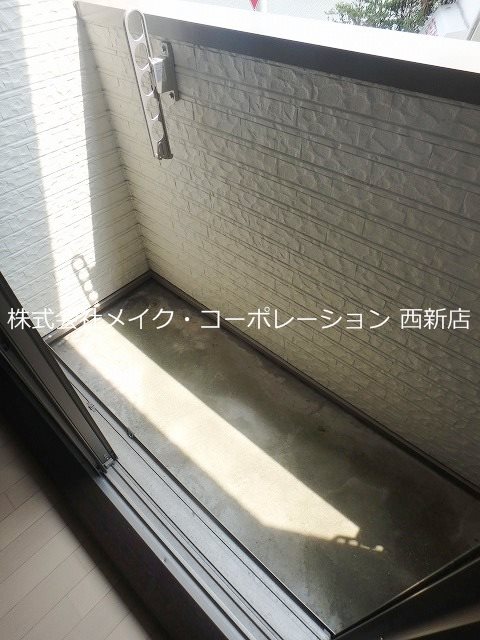 ブラシス薫 ベランダ