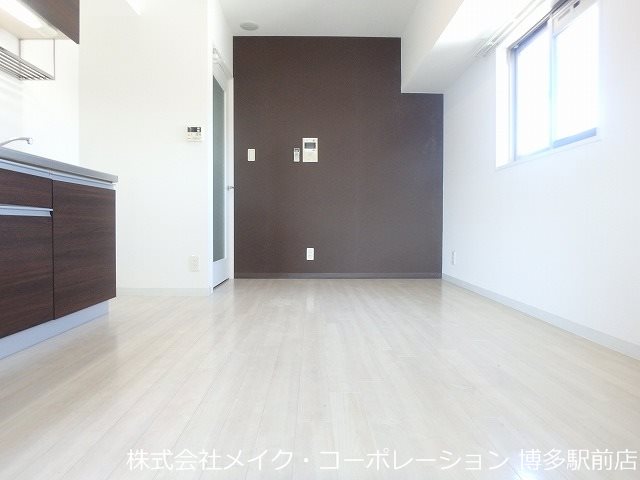 Pond Mum HAKATA リビング