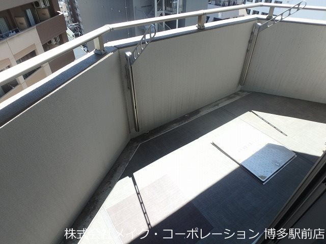 Pond Mum HAKATA ベランダ
