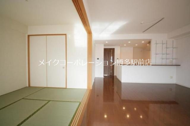 ジオ・イニシア博多駅前 その他11