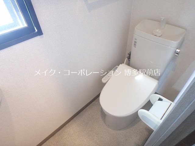 ※室内写真は棟内別部屋参考写真です サーパス博多駅前 その他4