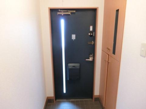 フローラ池上台 玄関