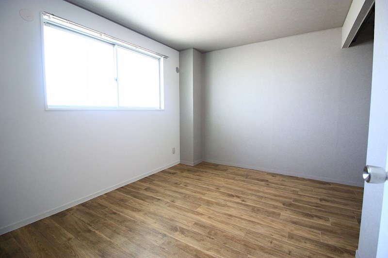 ロイヤルシティ高丘 ベッドルーム