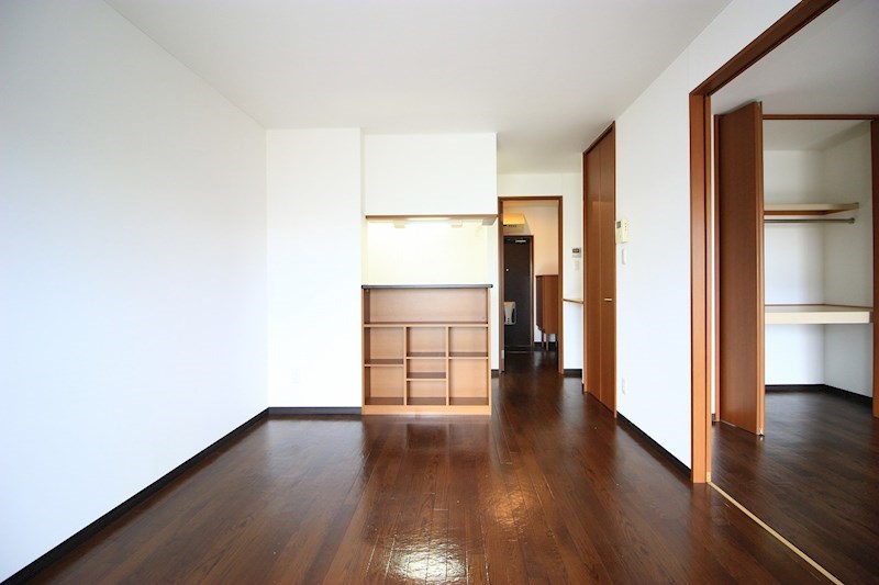 ロイヤルパーク浜松幸 リビング