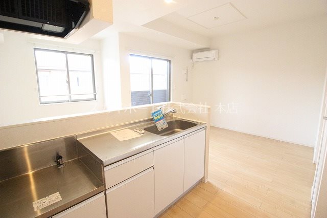 ブライトガーデン葵Ⅱ キッチン