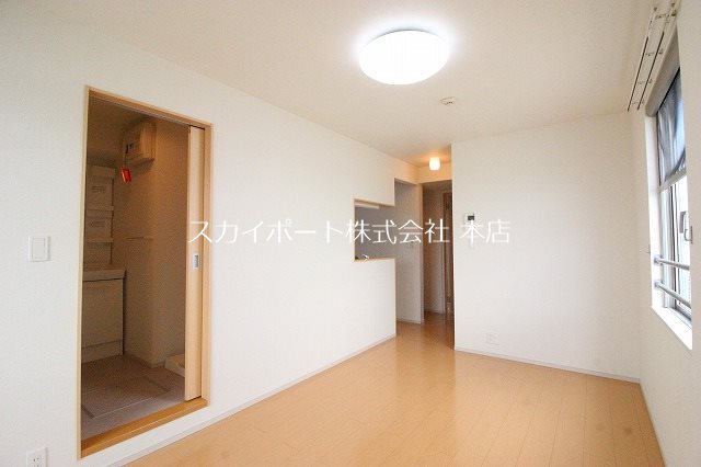 プロムナード・ヒル リビング