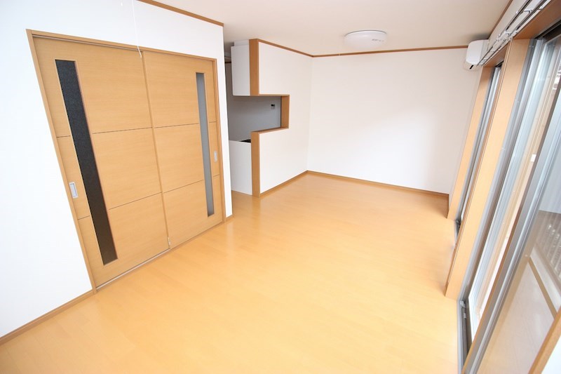 オリーブ リビング