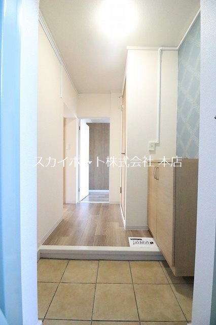 サンパーラ松本 玄関