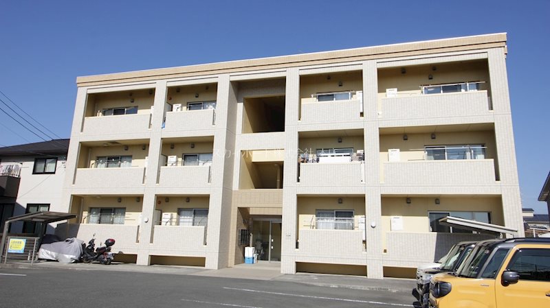 ル・リオン初生 201号室 外観