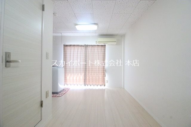 サンハイツエムⅠ ベッドルーム