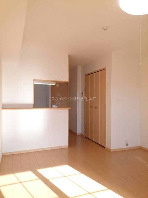 ハナミズキ リビング