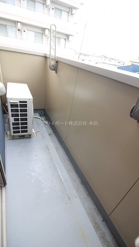 クレフラスト葵西A ベランダ