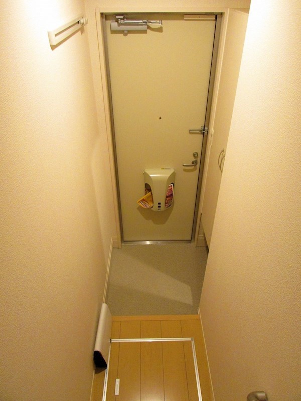 グランボアＡ 玄関