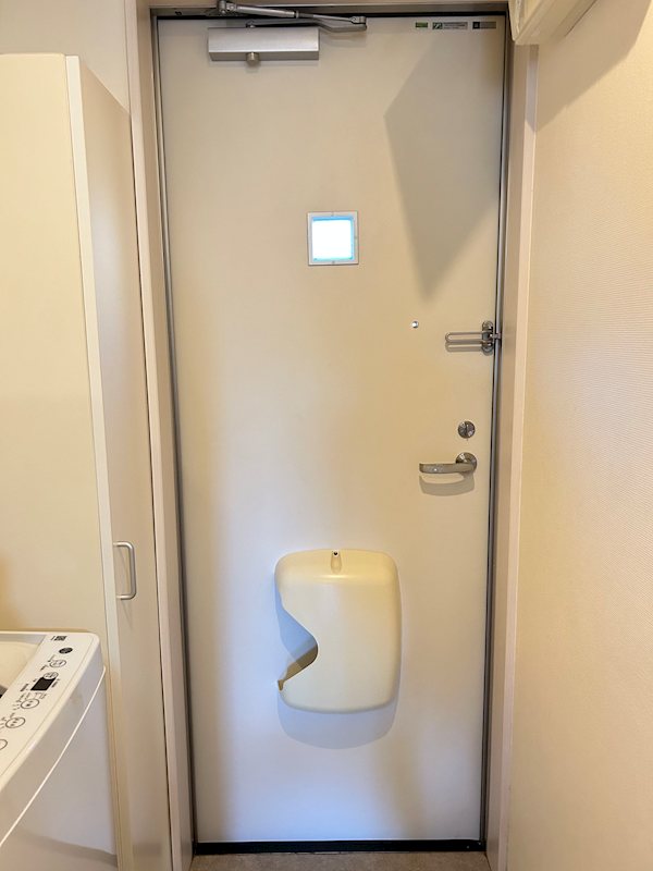 アトレ・ヴィ鷲津 玄関