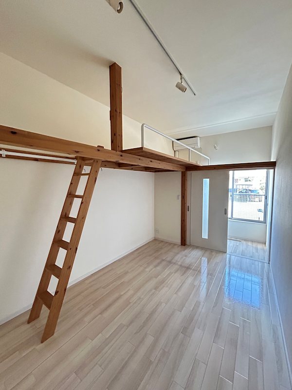 アトレ・ヴィ鷲津 ベッドルーム