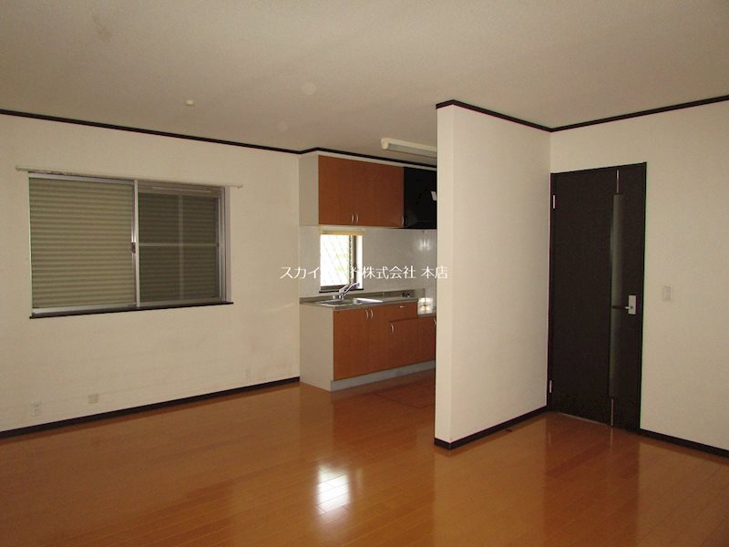 内野台4丁目テラスハウス リビング