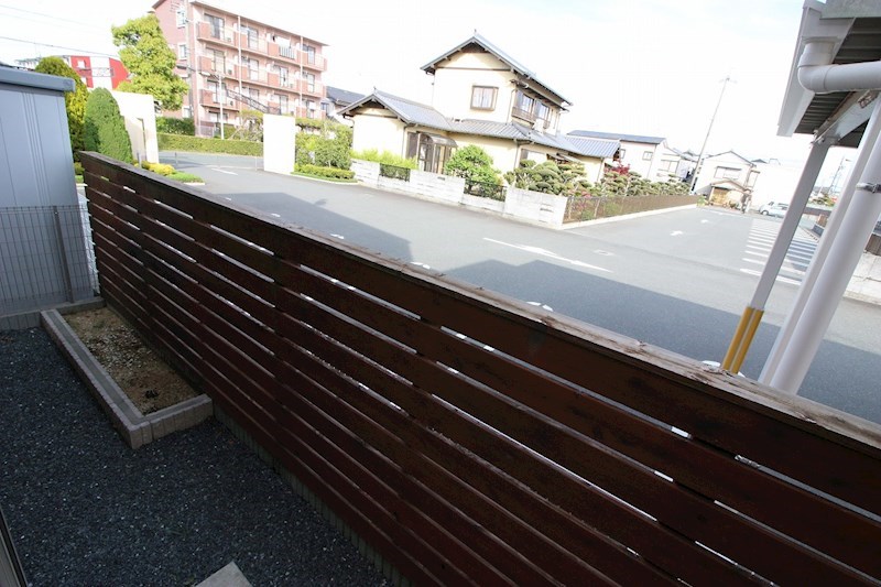 高丘東４丁目戸建貸家Ⅱ ベランダ