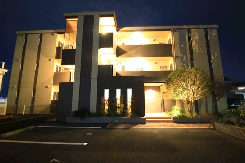 カッシーニ 外観