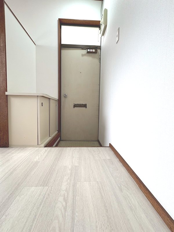 ドミールＳ 玄関