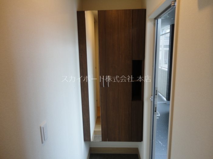 カーサ・ディ・ピーノ 玄関