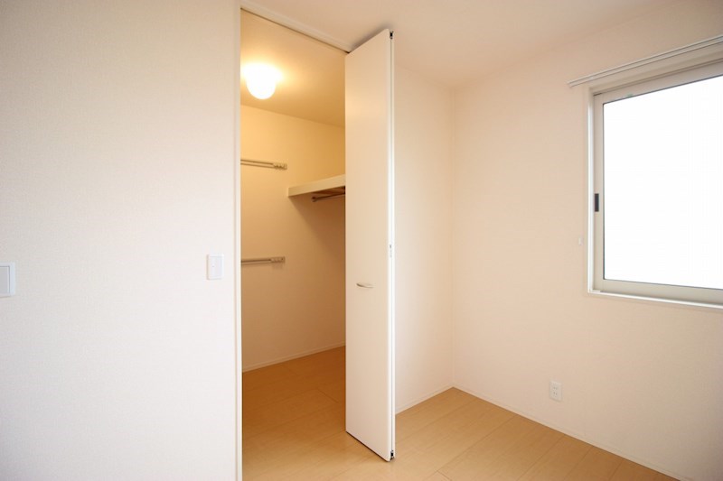 Leonids A その他3