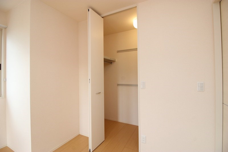 Leonids A その他13