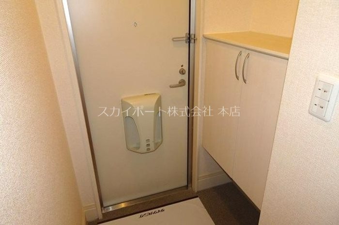 メゾンプレミエ 玄関